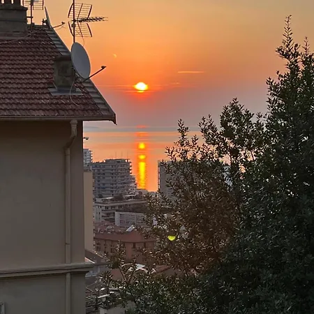 Grace & Breakfast Monaco